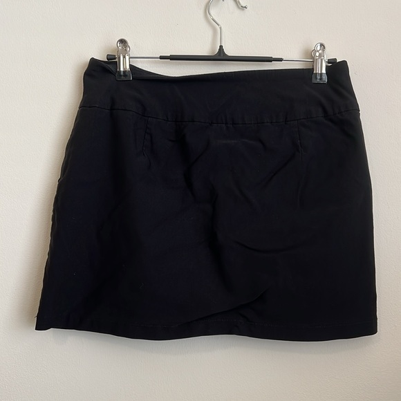 Skort - Picture 3 of 3